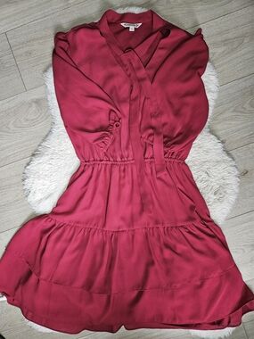  👗 Romantic Berry Red Ruffle Mini Dress with Tie-Neck Size 6